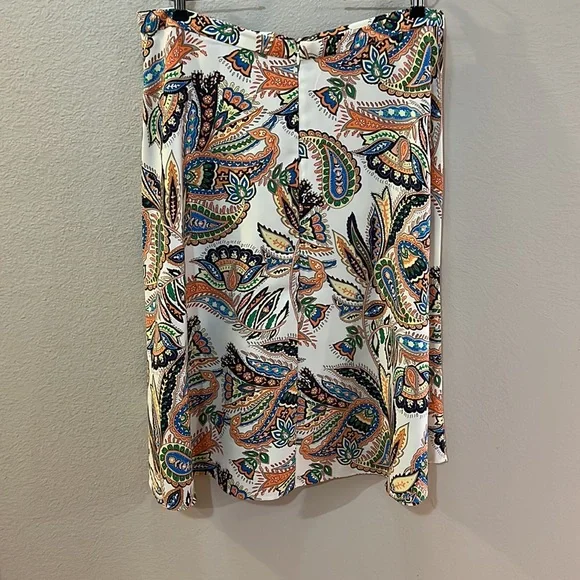 Beautiful Van Heusen Midi A-Line skirt, size 14 - Picture 2 of 6